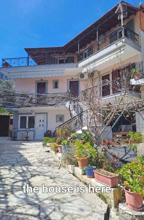 Nikiana Family Apartment Exterior photo