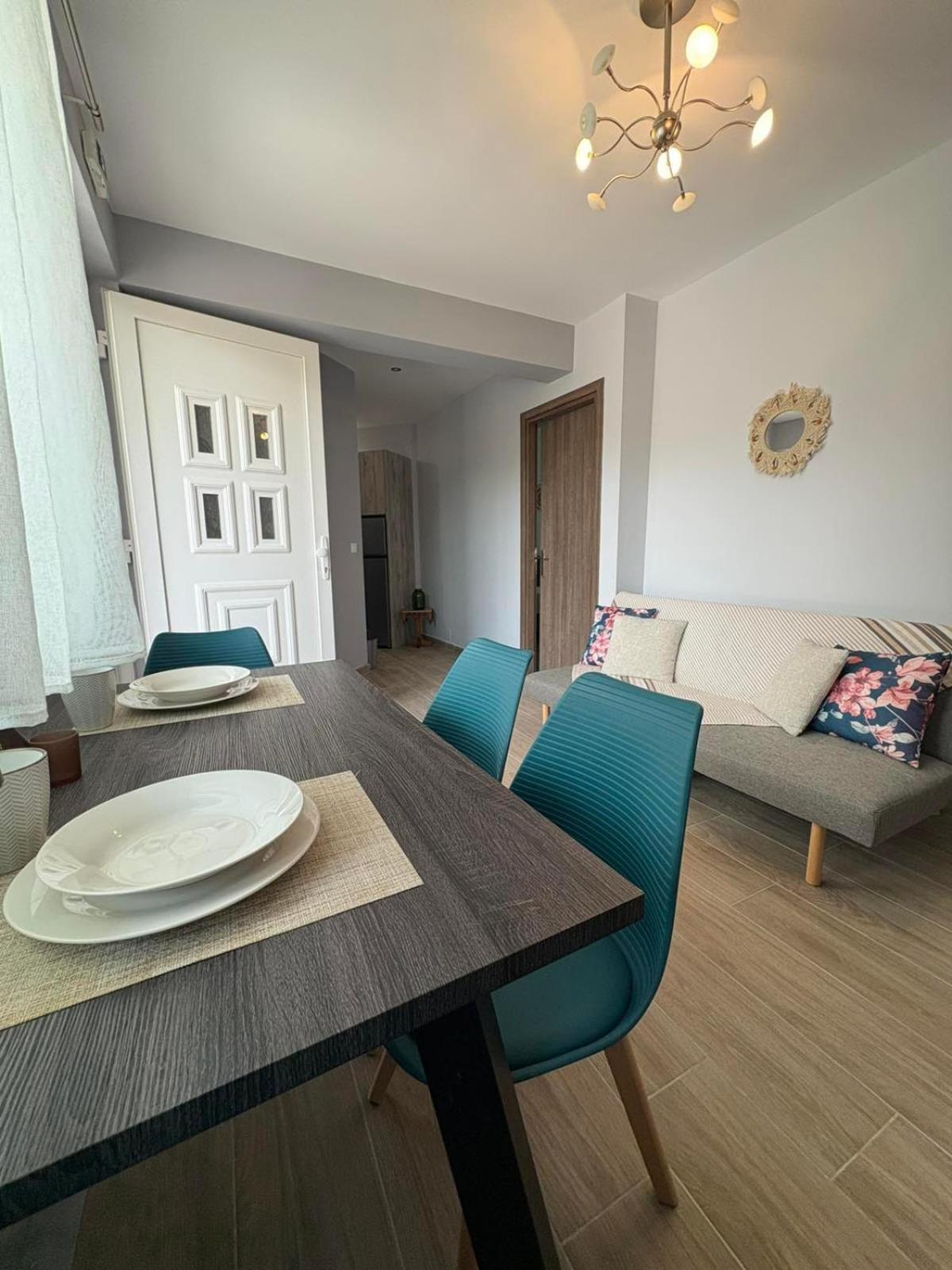 Nikiana Family Apartment Exterior photo
